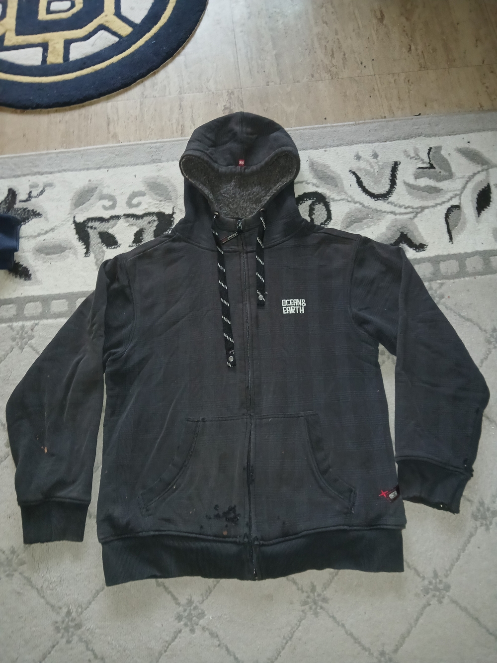 Ocean & Earth Mens Insulated Hoodie Small Like New-BUY ONE ITEM CHOOSE ONE FREE